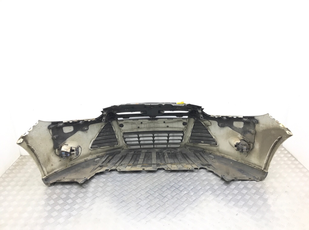 Бампер передний бу для Ford Focus 3 1.6 TDCi,  2011 г.