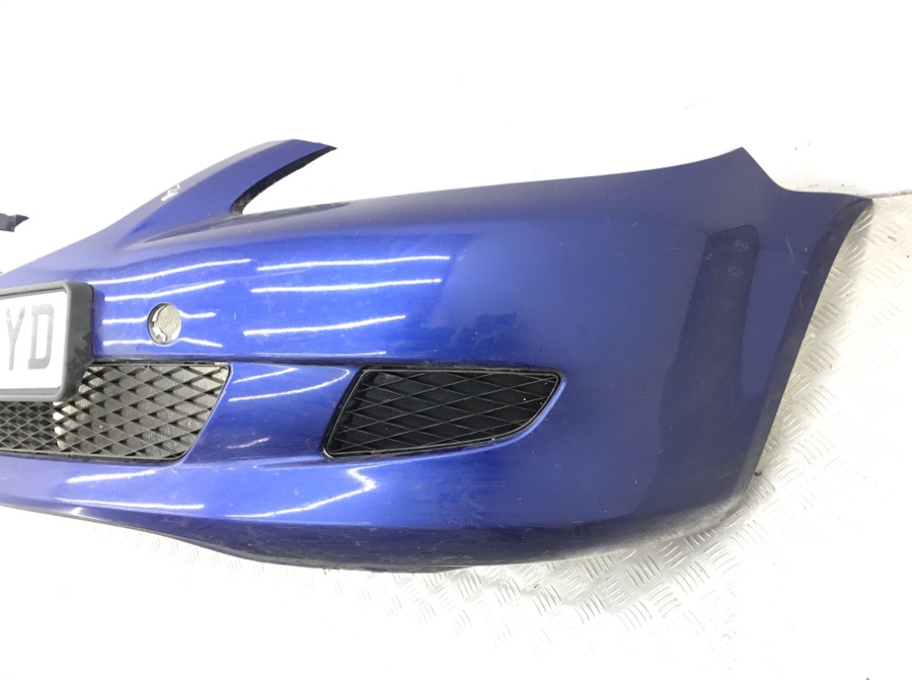 Бампер передний бу для Mazda 6  1 1.8 i,  2005 г.