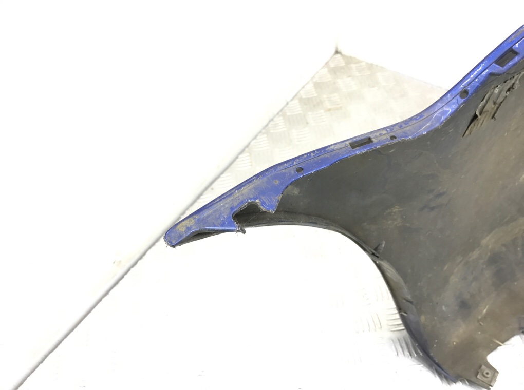 Бампер передний бу для Mazda 6  1 1.8 i,  2005 г.