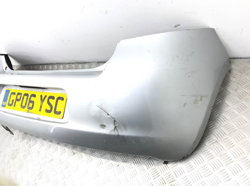 Бампер задний бу для Toyota Yaris XP9 1.4 TD,  2006 г.