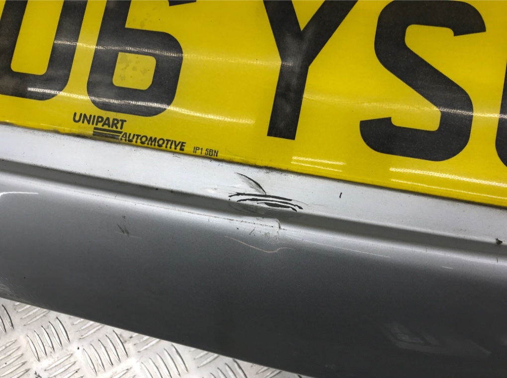 Бампер задний бу для Toyota Yaris XP9 1.4 TD,  2006 г.