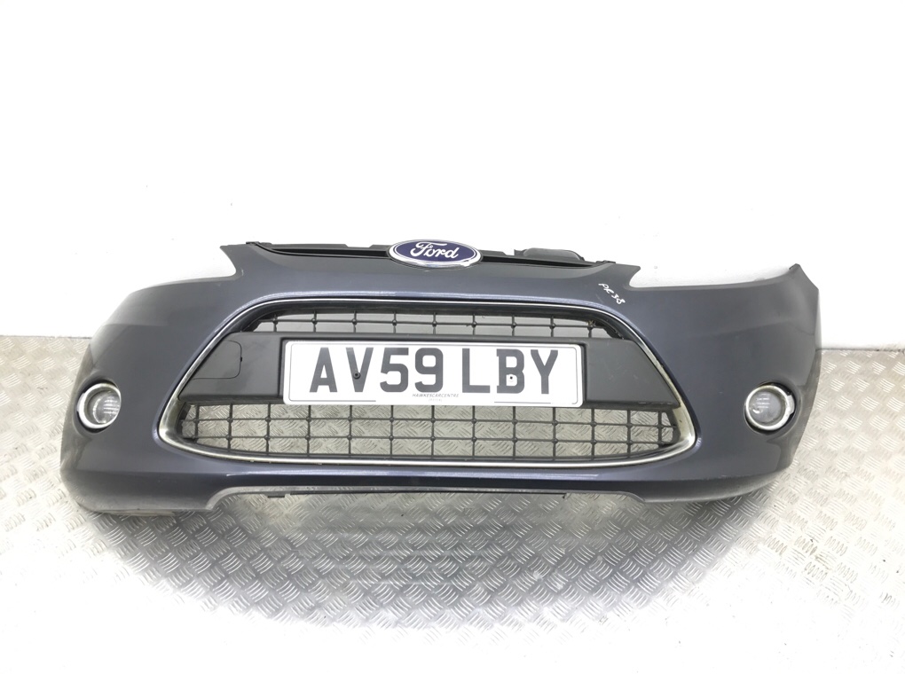 Бампер передний бу для Ford Fiesta 6 1.4 i, 2009 г.