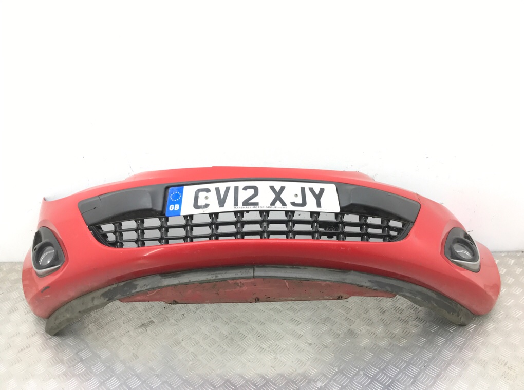 Бампер передний бу для Opel Corsa D 1.4 i,  2012 г.