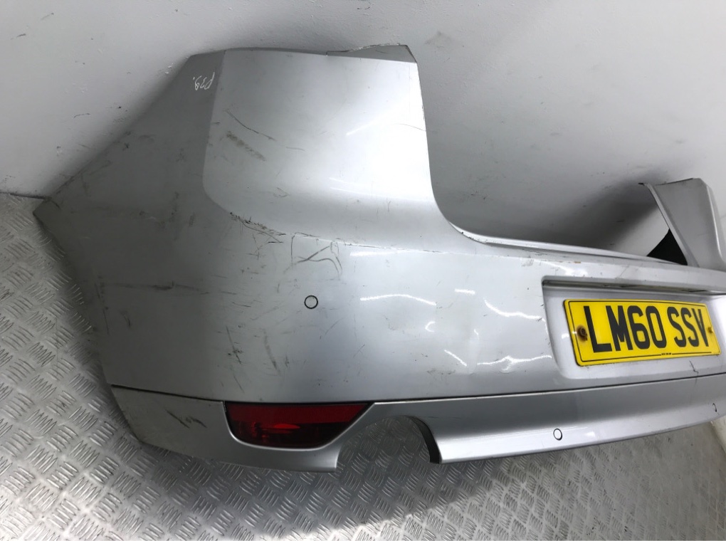 Бампер задний бу для Renault Laguna 3 2.0 DCi,  2010 г.