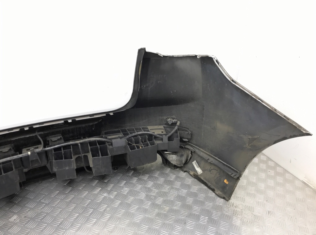 Бампер задний бу для Renault Laguna 3 2.0 DCi,  2010 г.