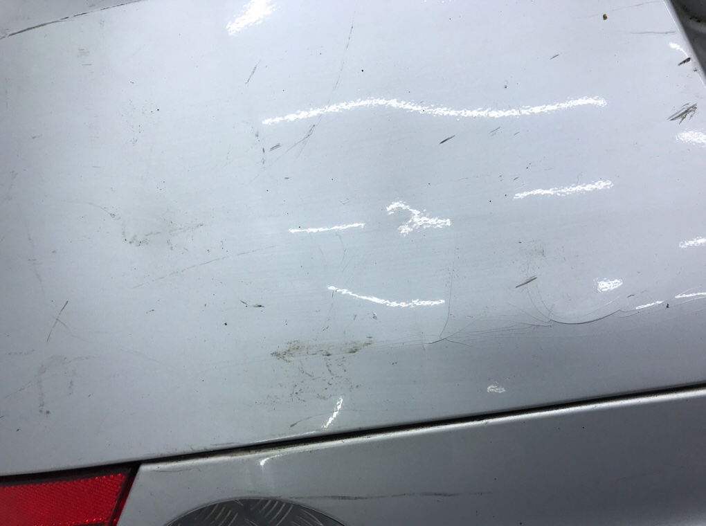 Бампер задний бу для Renault Laguna 3 2.0 DCi,  2010 г.