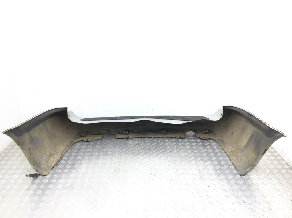 Бампер задний бу для Chrysler Grand Voyager 4 2.8 CRDi,  2007 г.