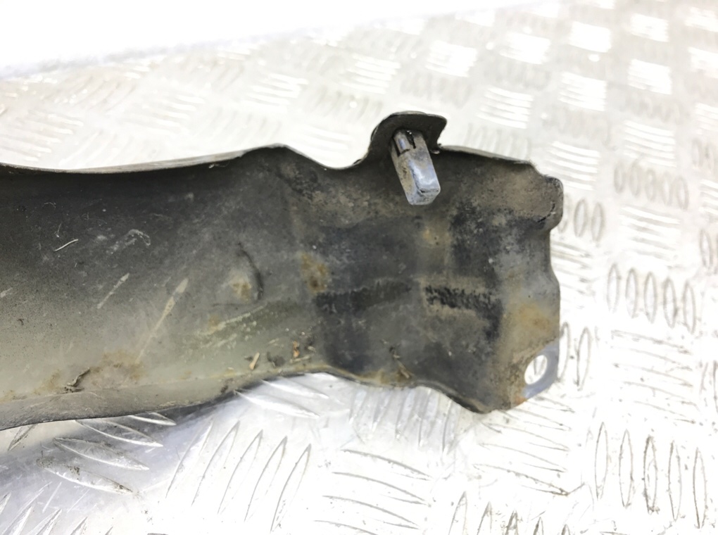 Крыло переднее левое бу для Toyota Corolla Verso  2.2 TD,  2006 г.