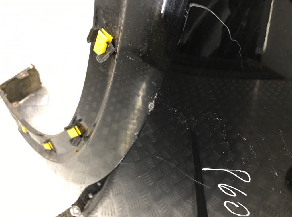 Крыло переднее левое бу для Opel Mokka  1.4 i,  2015 г.