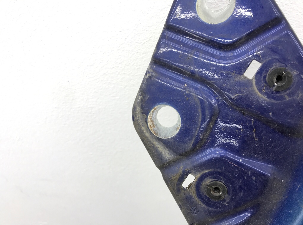 Крыло переднее левое бу для Volkswagen Golf Plus  1.9 TDi,  2007 г.