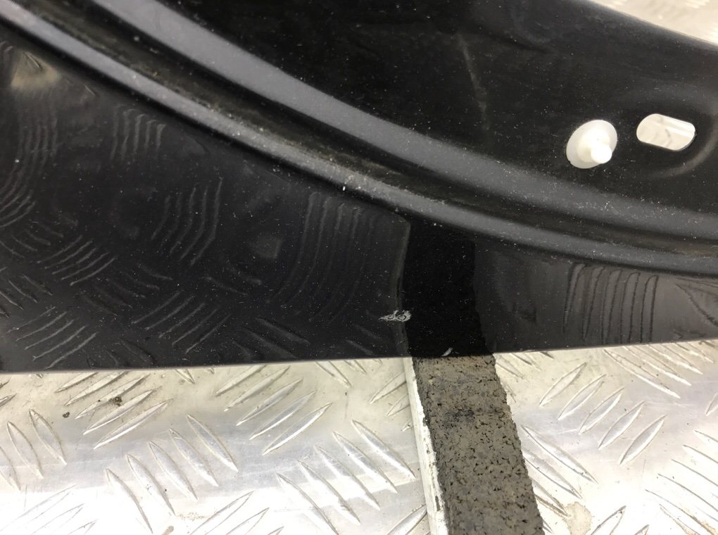 Крыло переднее правое бу для Volvo C30  1.6 i,  2008 г.