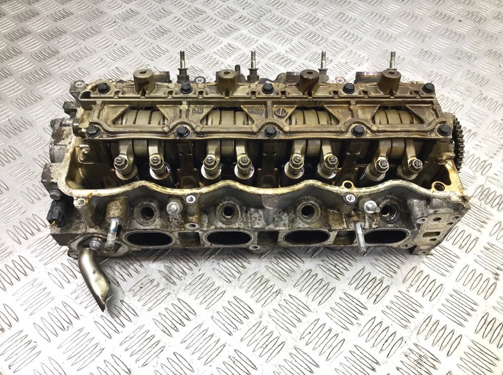 Головка блока цилиндров бу для Honda Civic 8 1.8 i, 2006 г. Головка блока цилиндров бу для Honda Civic 8 1.8 i, 2006 г.