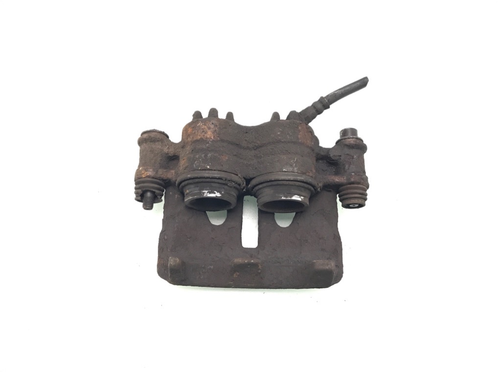 Суппорт передний правый бу для Nissan NV400  2.3 DCI,  2015 г.