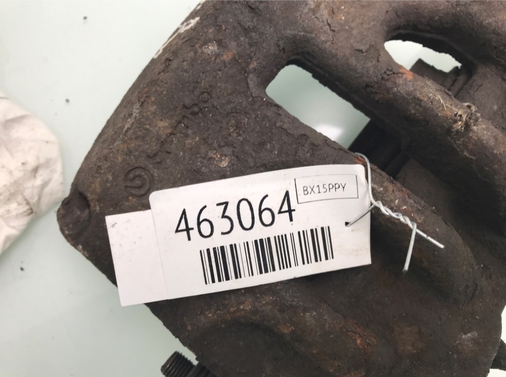 Суппорт передний правый бу для Nissan NV400  2.3 DCI,  2015 г.