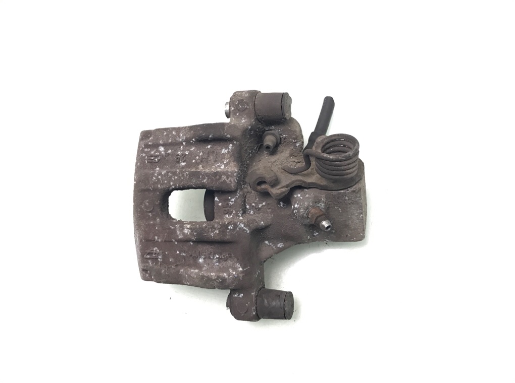 Суппорт задний левый бу для Ford Focus 3 2.0 TDCi, 2011 г. Суппорт задний левый бу для Ford Focus 3 2.0 TDCi, 2011 г.