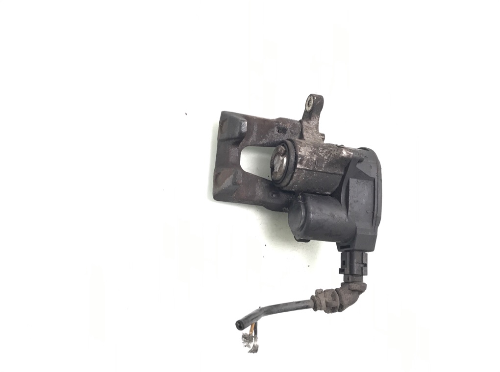 Суппорт задний левый бу для Hyundai i40  1.7 CRDi,  2014 г.