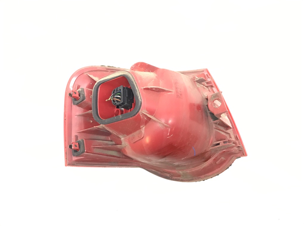 Фонарь задний правый бу для Volkswagen Passat B6 2.0 FSI,  2006 г.