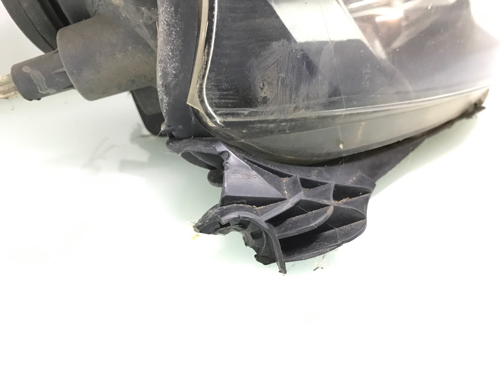 Фара правая бу для Toyota Aygo 1 1.0 i,  2007 г.