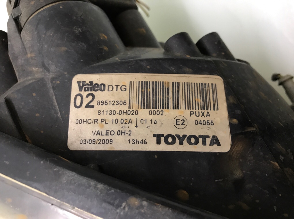 Фара правая бу для Toyota Aygo 1 1.0 i,  2007 г.