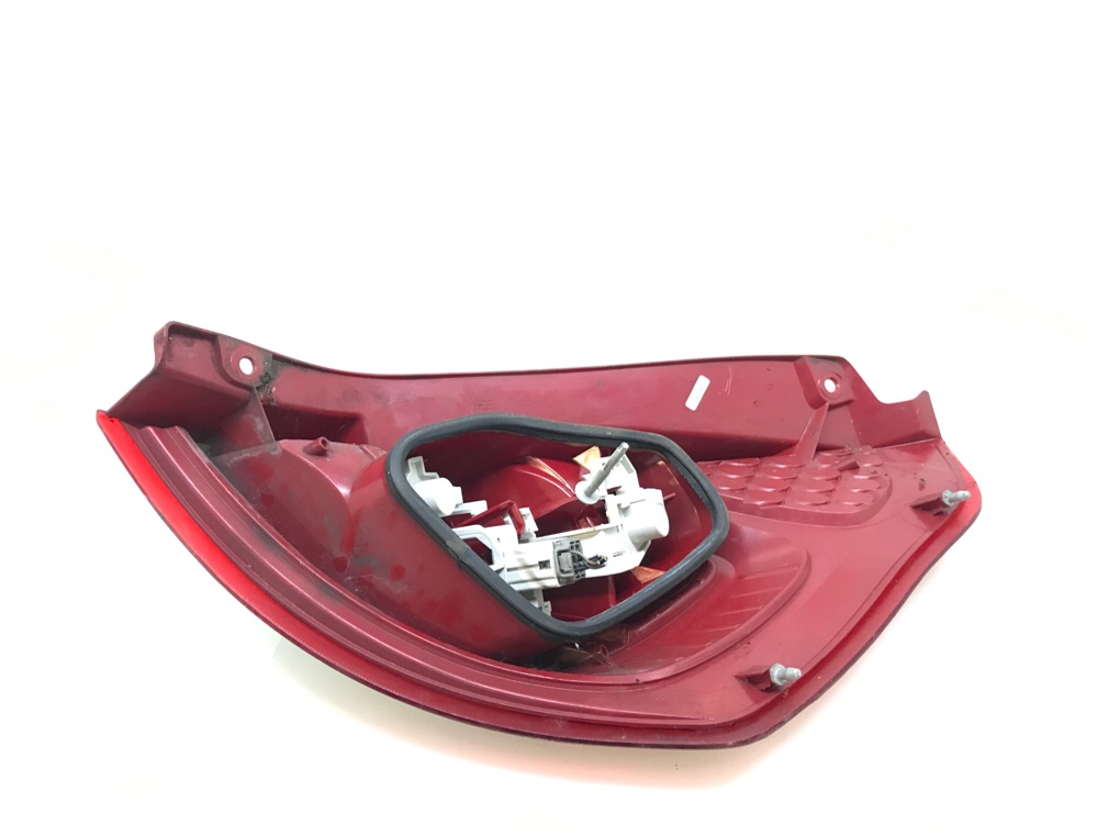 Фонарь задний левый бу для Ford Fiesta 6 1.4 TDCi, 2010 г. Фонарь задний левый бу для Ford Fiesta 6 1.4 TDCi, 2010 г.