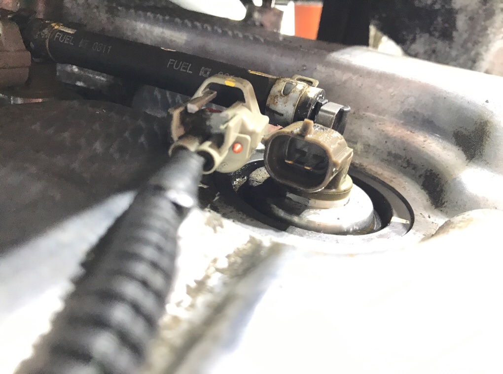 Двигатель (ДВС) бу для Isuzu D-max 1 2.5 TD, 2011 г. Двигатель (ДВС) бу для Isuzu D-max 1 2.5 TD, 2011 г.