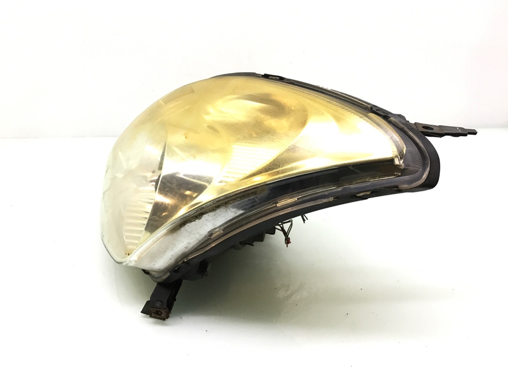 Фара левая бу для Suzuki Swift 3 1.3 i,  2006 г.