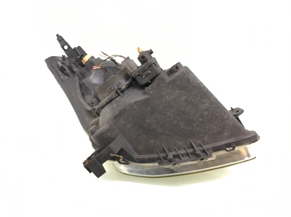 Фара левая бу для Suzuki Swift 3 1.3 i,  2006 г.