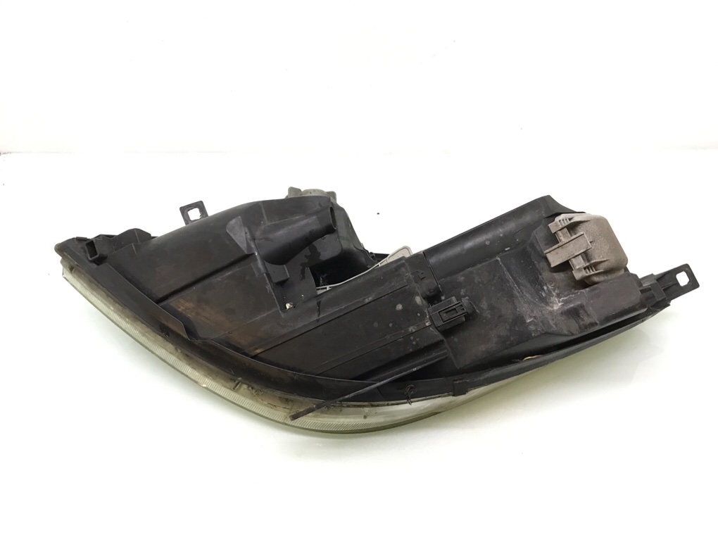 Фара правая бу для Mitsubishi Colt 6 1.3 i,  2006 г.