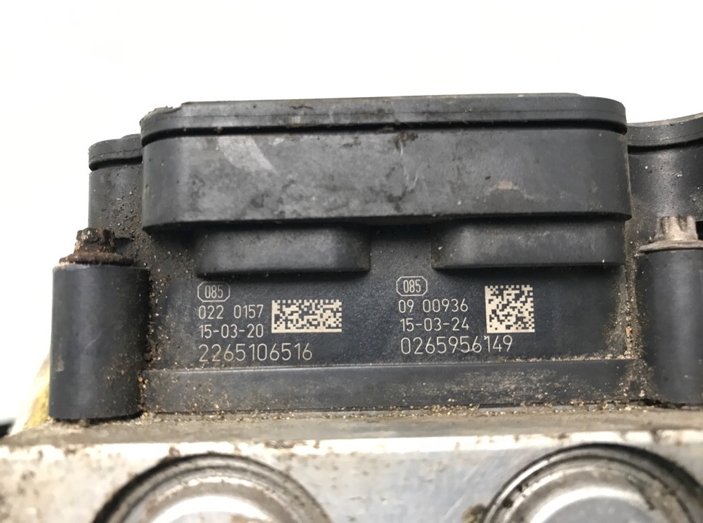 Блок ABS бу для Nissan NV400  2.3 DCI,  2015 г.