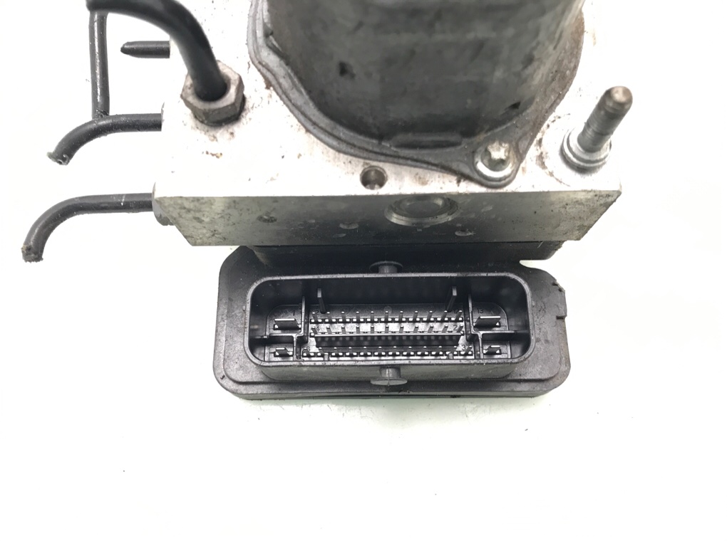 Блок ABS бу для Mercedes A W176 2.2 CDi, 2014 г. Блок ABS бу для Mercedes A W176 2.2 CDi, 2014 г.