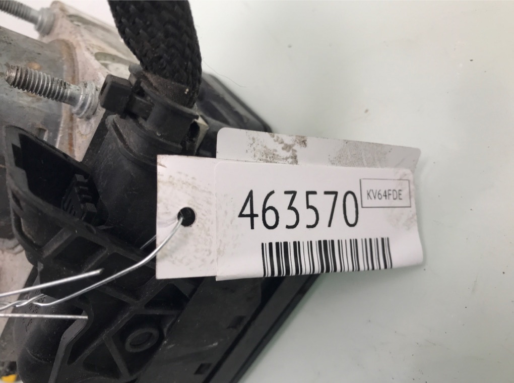 Блок ABS бу для Mercedes A W176 2.2 CDi, 2014 г. Блок ABS бу для Mercedes A W176 2.2 CDi, 2014 г.