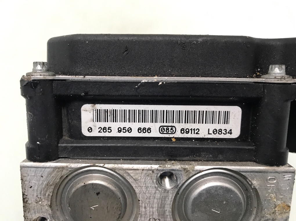 Блок ABS бу для BMW 5 E60/E61 3.0 TD,  2006 г.