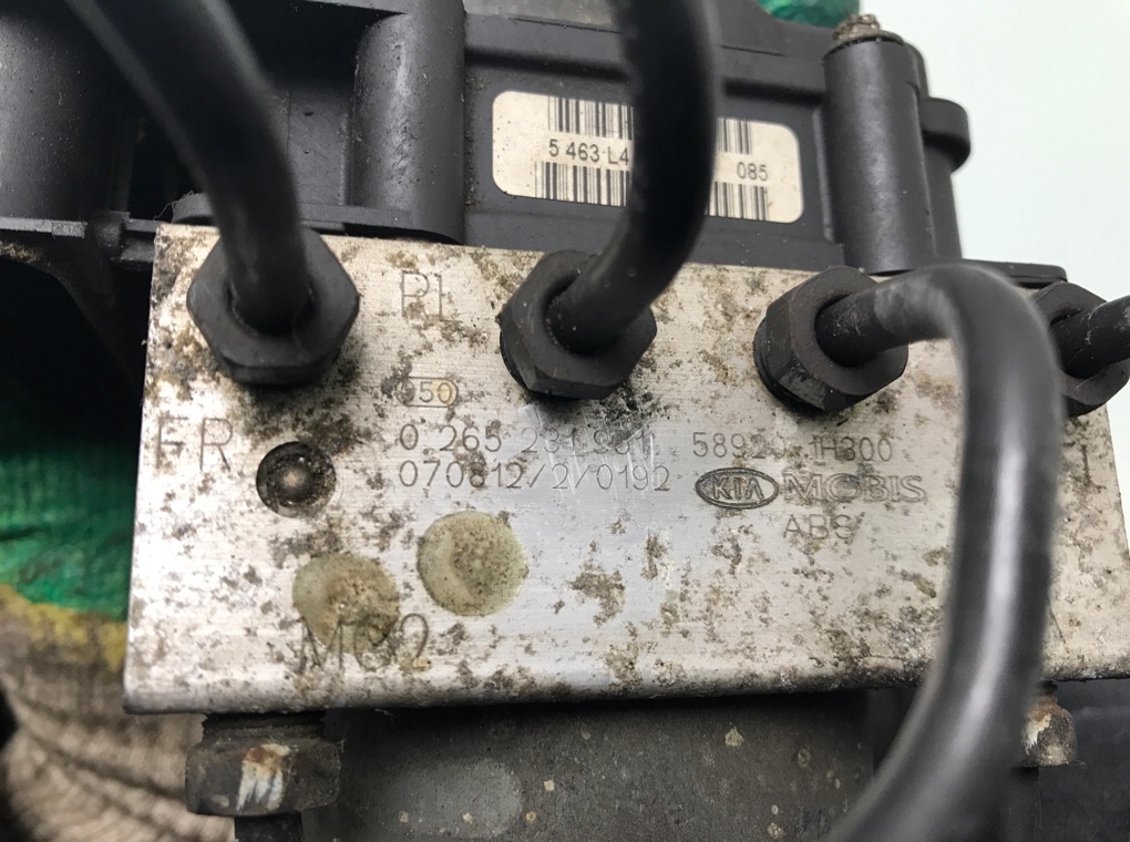 Блок ABS бу для Kia Ceed 1 1.4 i, 2008 г. Блок ABS бу для Kia Ceed 1 1.4 i, 2008 г.