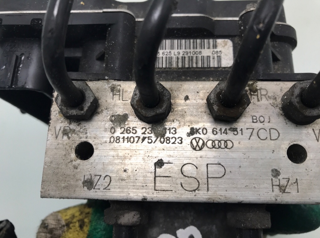 Блок ABS бу для Audi A3 8P 1.6 i,  2010 г.