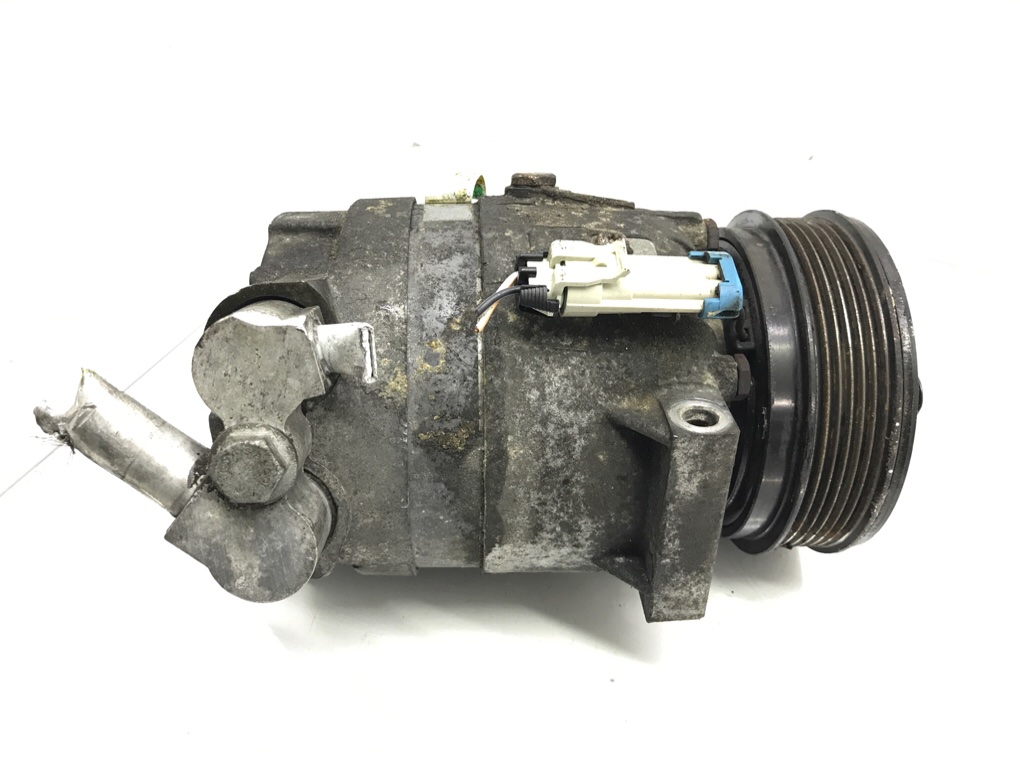 Компрессор кондиционера бу для Opel Vectra C 1.9 CDTi, 2006 г. Компрессор кондиционера бу для Opel Vectra C 1.9 CDTi, 2006 г.
