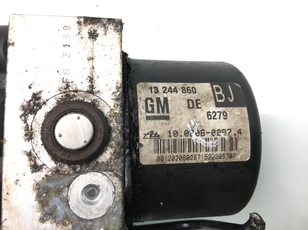 Блок ABS бу для Opel Zafira B 1.6 i,  2012 г.