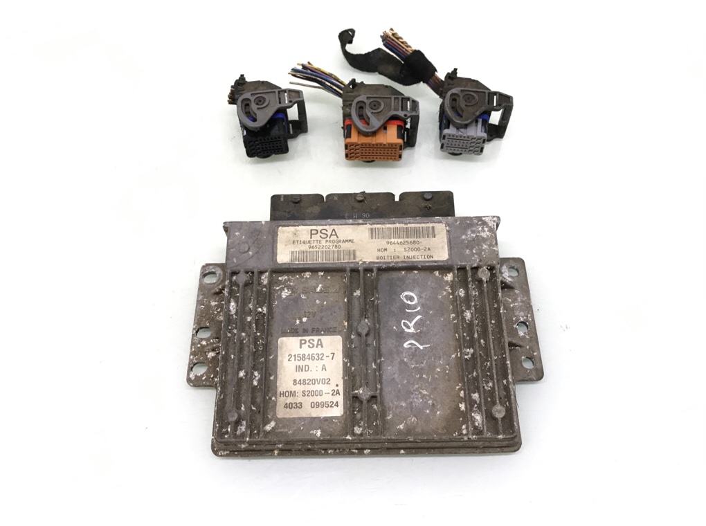 Блок управления двигателем бу для Peugeot 206 1 1.4 i, 2004 г.