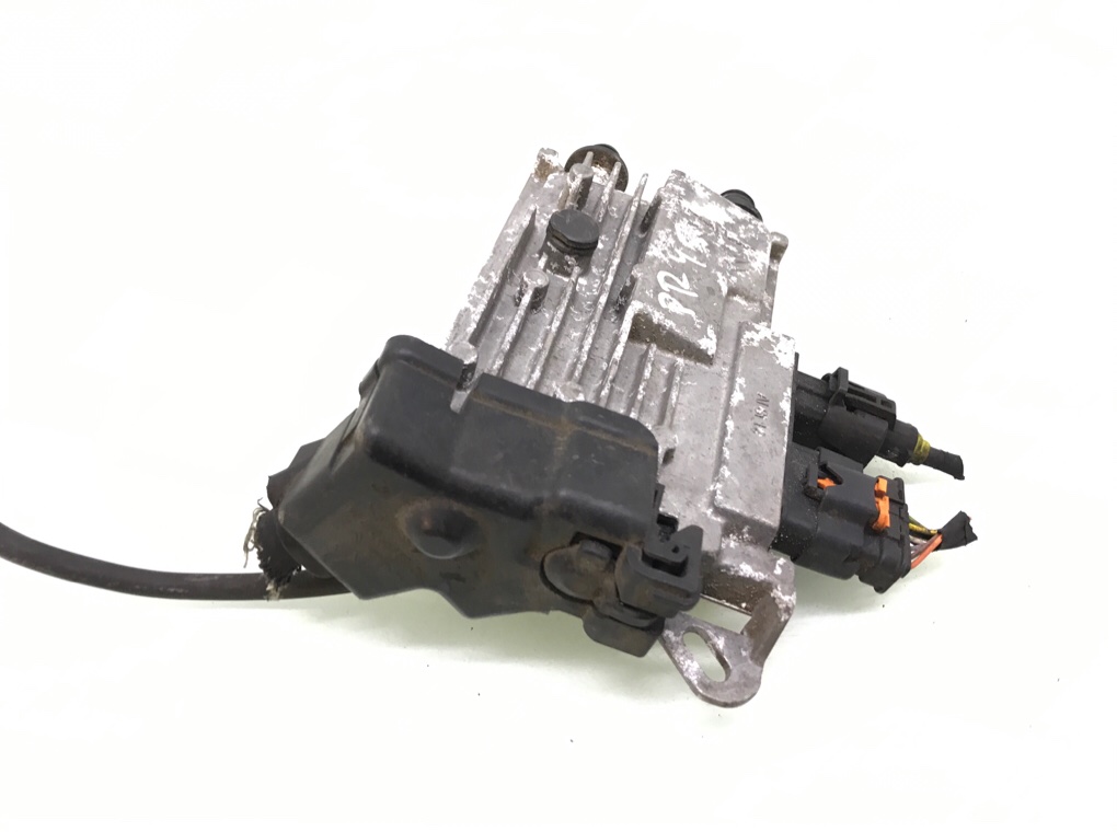 Блок управления двигателем бу для Citroen C4 Grand Picasso 2 1.6 HDi, 2015 г. Блок управления двигателем бу для Citroen C4 Grand Picasso 2 1.6 HDi, 2015 г.