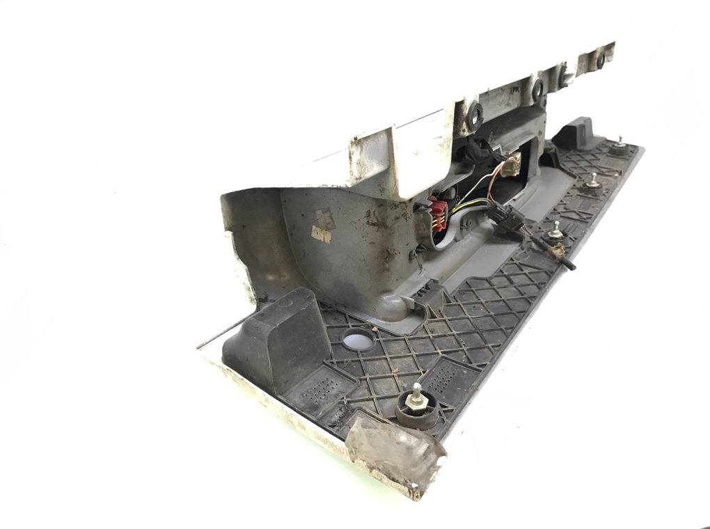 Фонарь задний левый бу для Renault Trafic 3 1.6 CDTi,  2016 г.