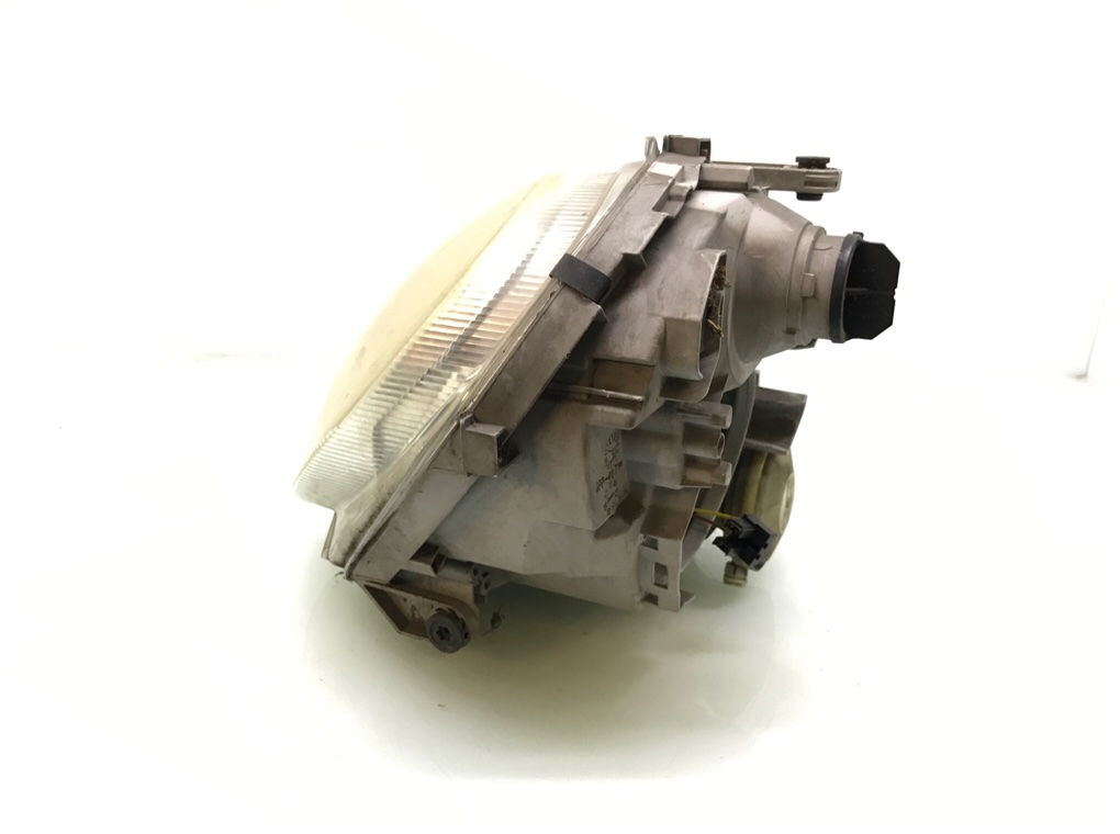 Фара левая бу для Mercedes C W203 1.8 i,  2006 г.