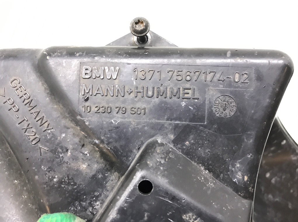 Корпус воздушного фильтра бу для BMW 1 E87/E81/E82/E88 1.6i,  2008 г.