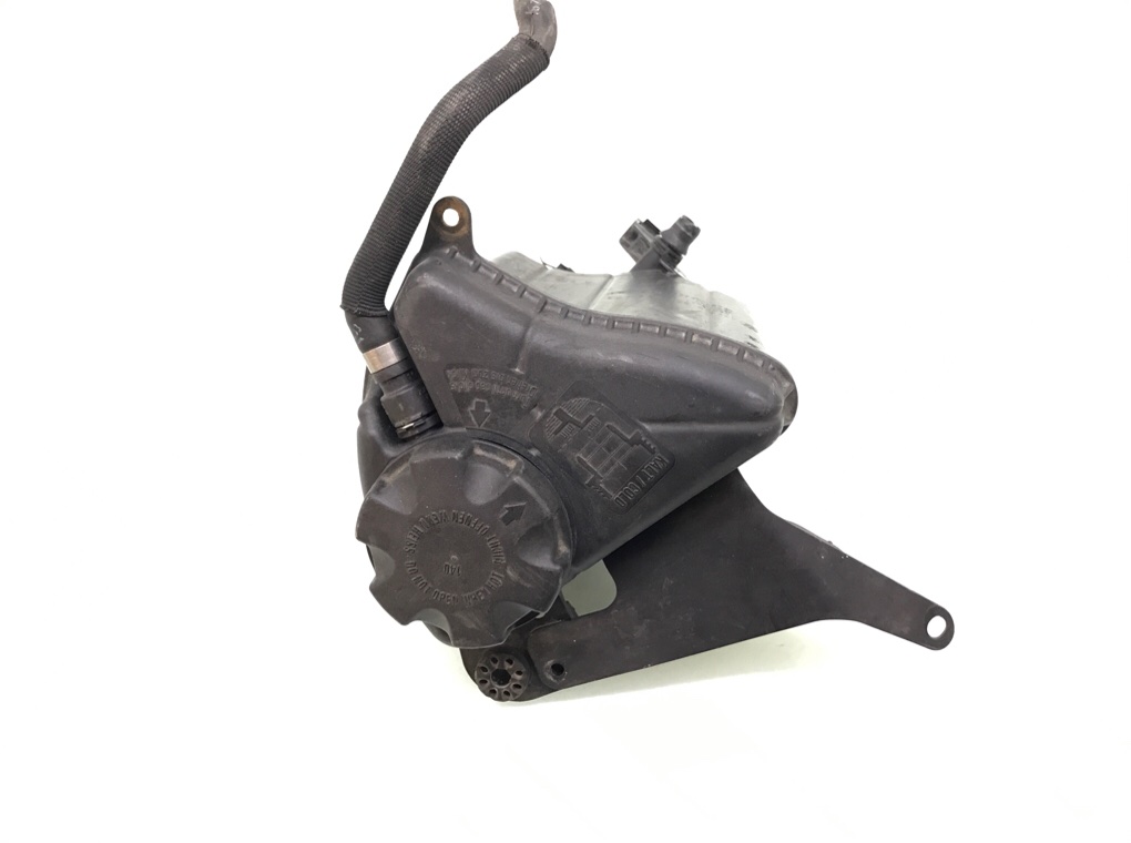 Бачок расширительный бу для BMW 5 F10/F11/GT F07 2.0 D,  2011 г.