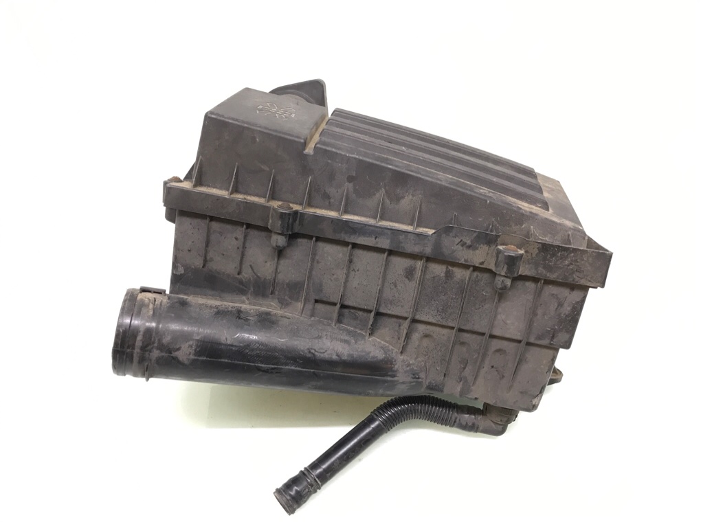 Корпус воздушного фильтра бу для Volkswagen Golf Plus  1.9 TDi,  2006 г.