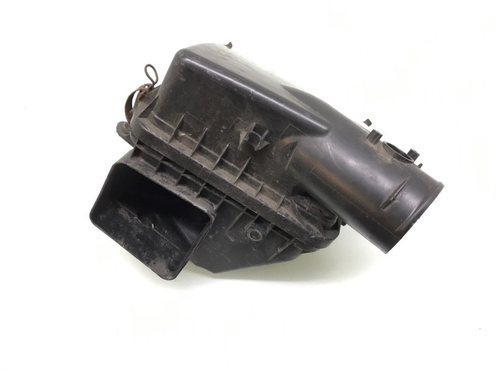 Корпус воздушного фильтра бу для Lexus IS 2 2.5 i,  2005 г.