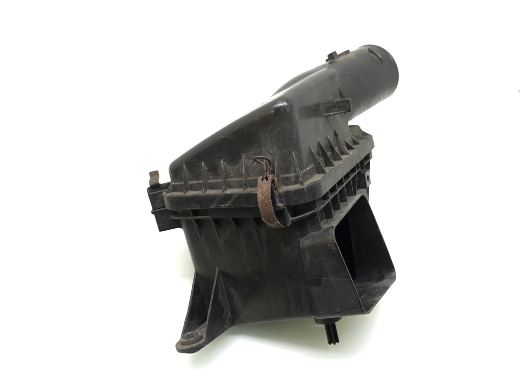 Корпус воздушного фильтра бу для Lexus IS 2 2.5 i,  2005 г.