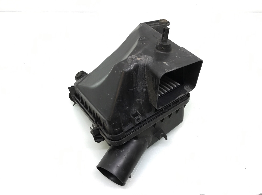 Корпус воздушного фильтра бу для Lexus IS 2 2.5 i,  2005 г.