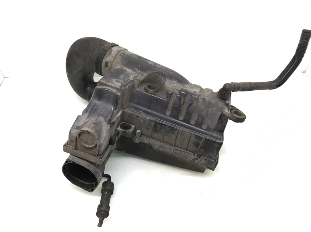 Корпус воздушного фильтра бу для Volkswagen Golf 6 2.0 TDi,  2010 г.