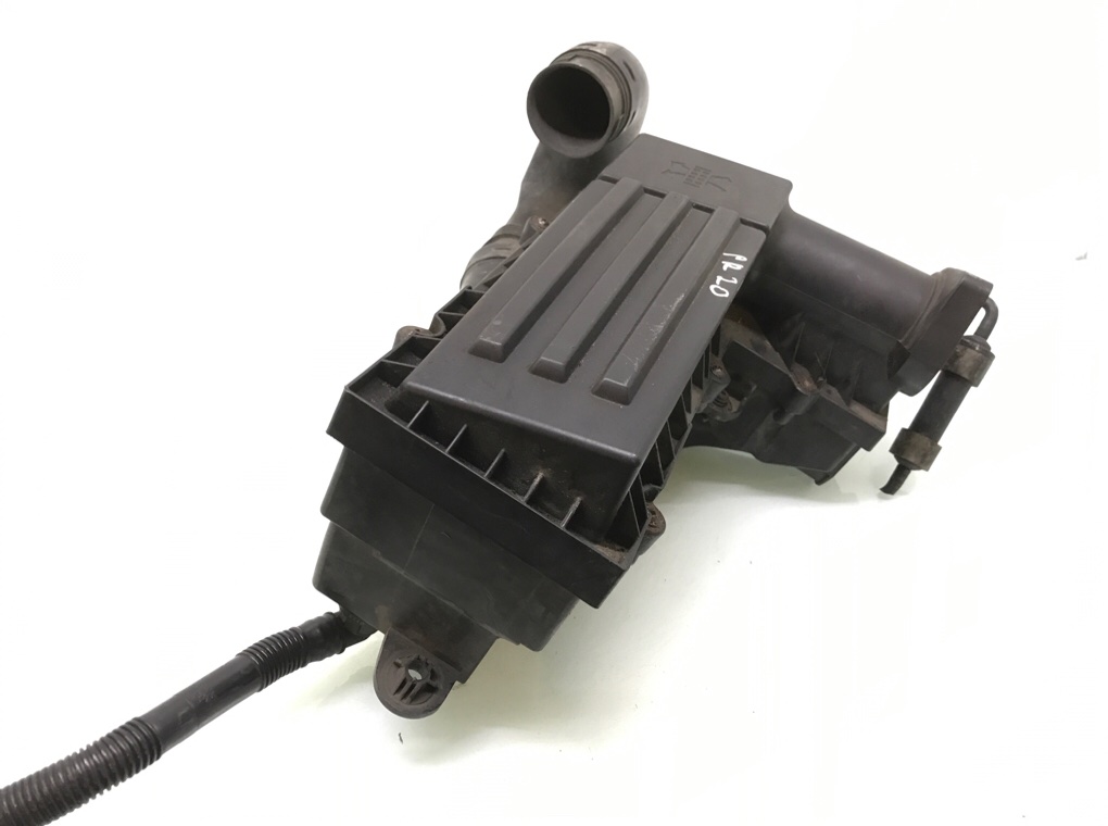 Корпус воздушного фильтра бу для Volkswagen Golf 6 1.6 TDi,  2011 г.