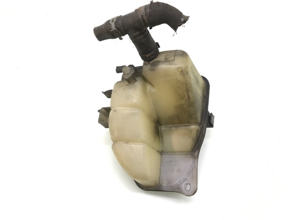 Бачок расширительный бу для Mercedes C W203 2.2 CDi,  2004 г.