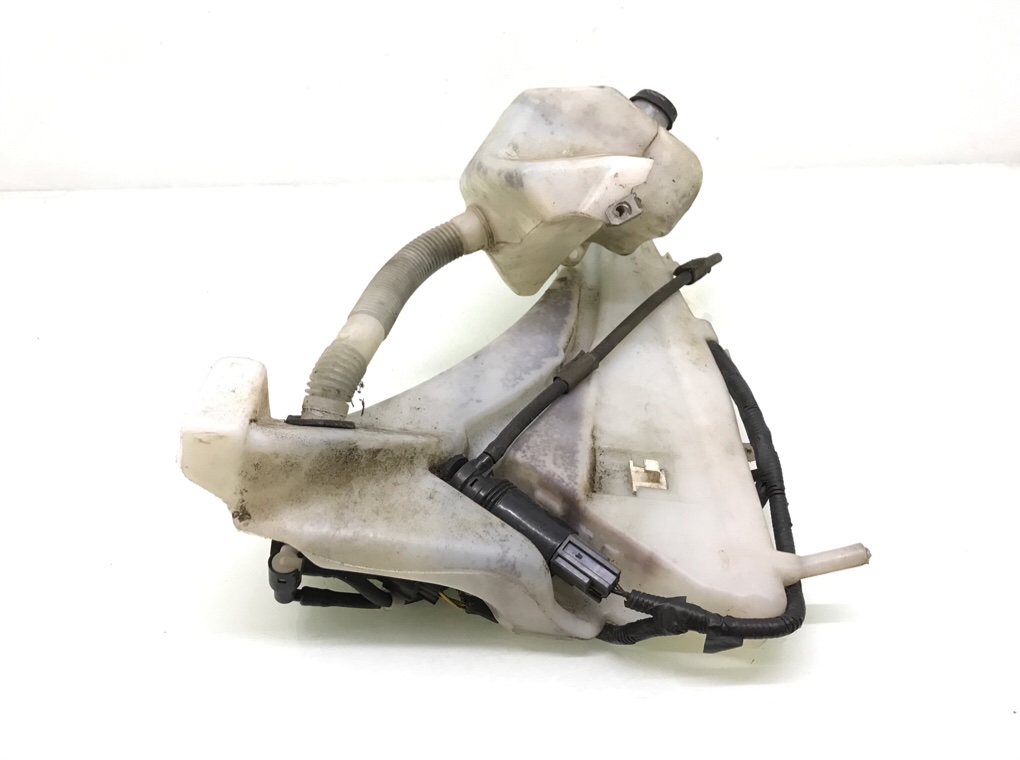 Бачок омывателя бу для Volvo C30  2.0 TD,  2010 г.